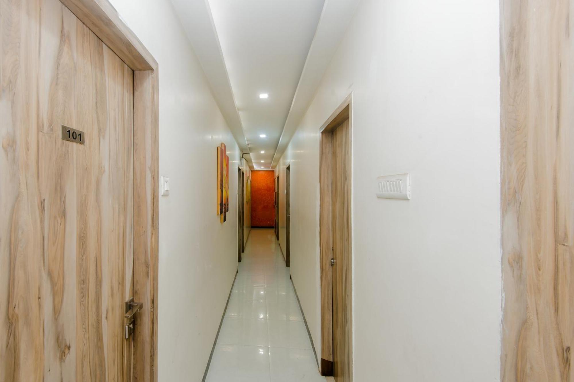 Hotel O Blue Pearl Residency Near Chhatrapati Shivaji International Airport Mumbai Exterior foto